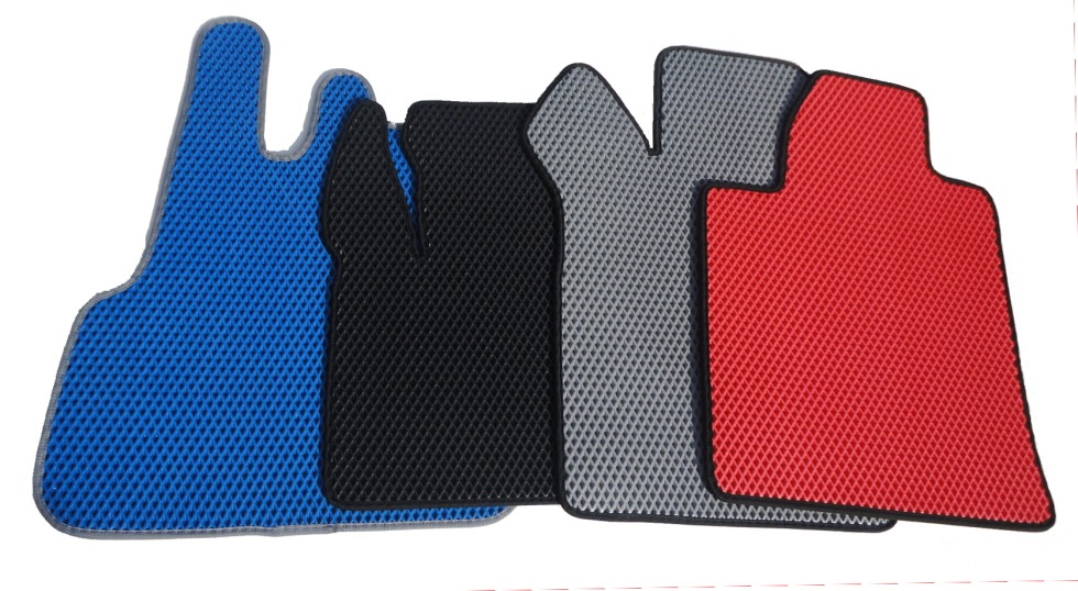 Eva Green City of Sins 2 in the pool