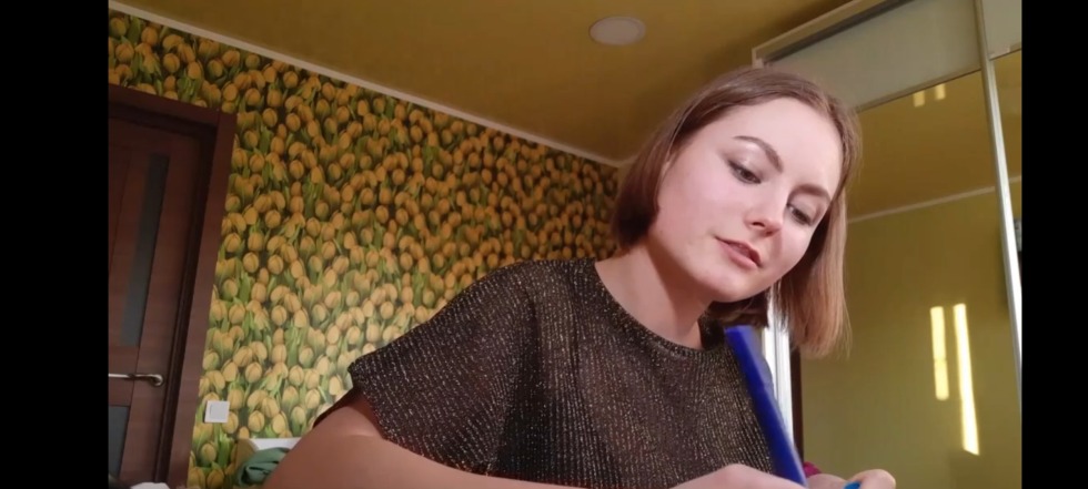 Alexandra Khitrichenko Crazy Cash