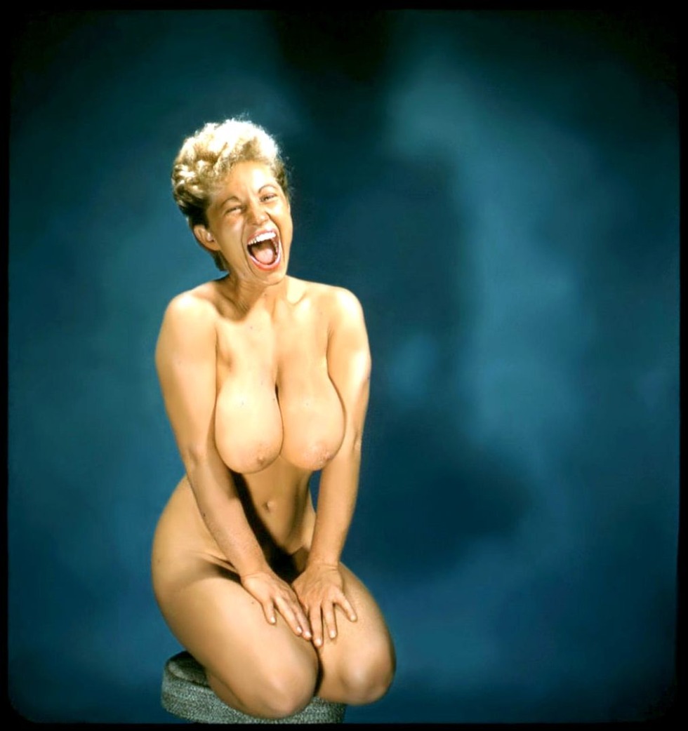 Virginia Bell Naked Model