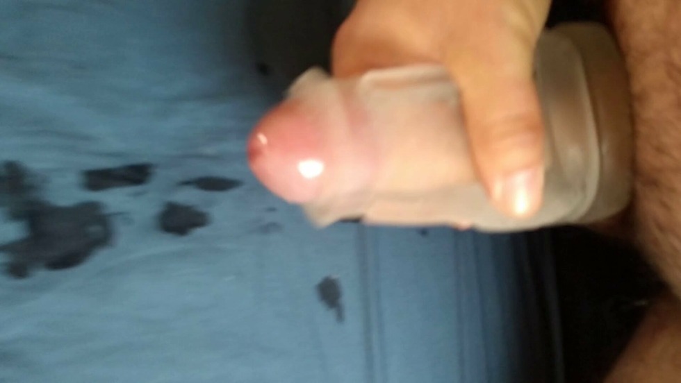 The girl mastered a dick in the car