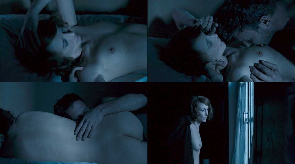 Vera Farmiga Naked in films