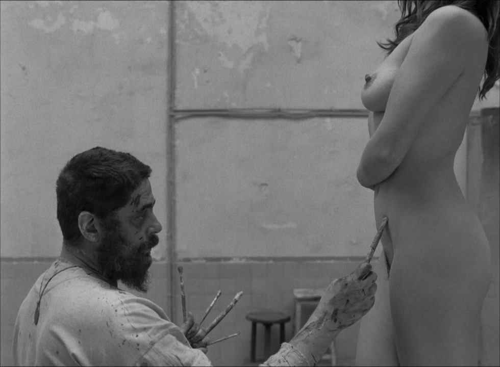 Erotic scenes with Lea Seyd