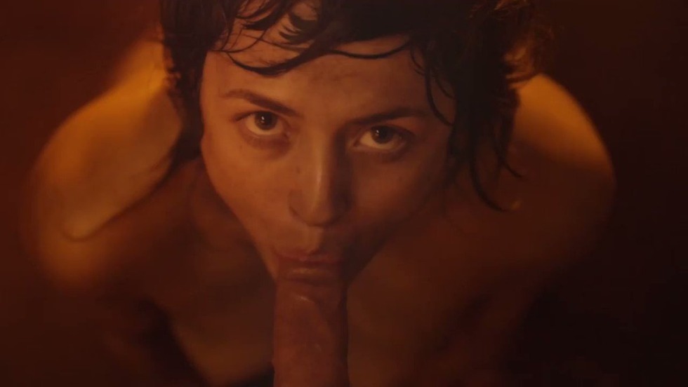 Elizabeth Canalis son Skyler Eva Perry