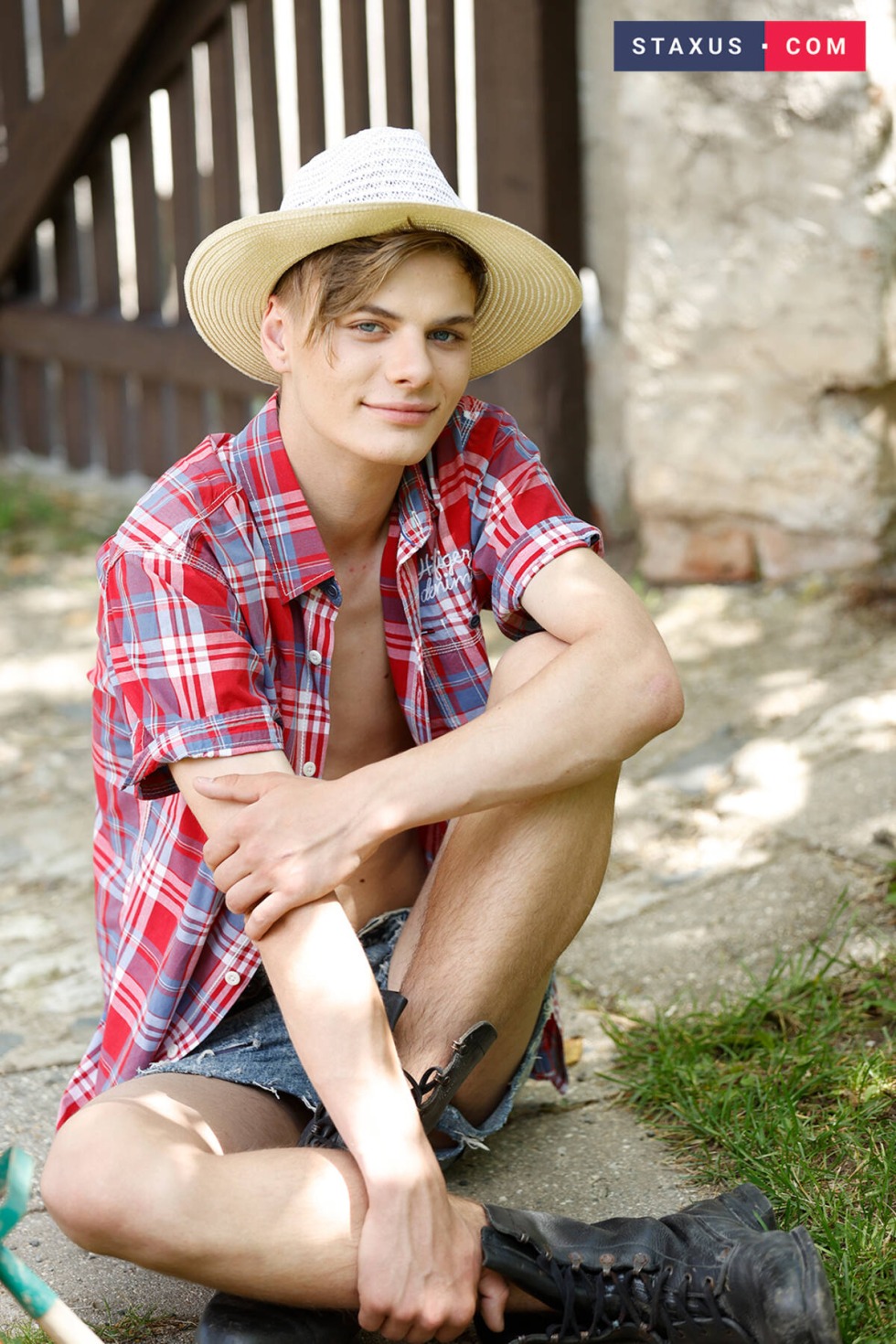 Joel Tamir Alex Wale