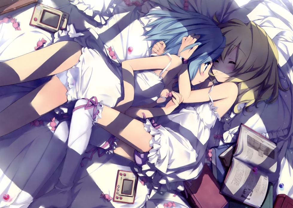 Passionate kiss of gif