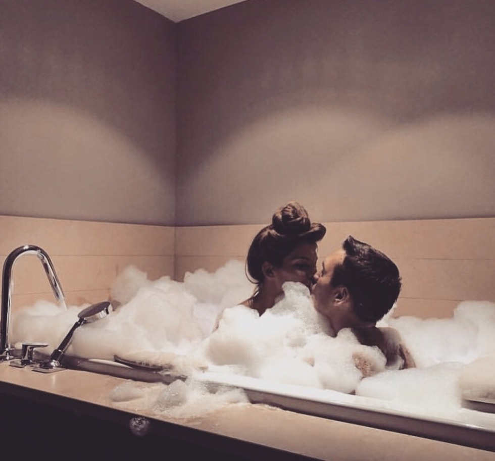 A kiss with a blonde