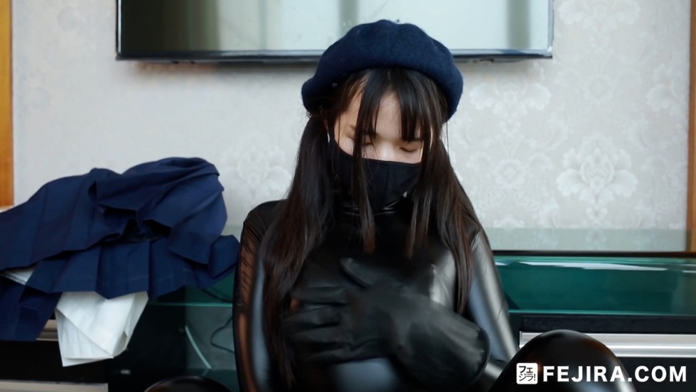 Asa akira slave toilet