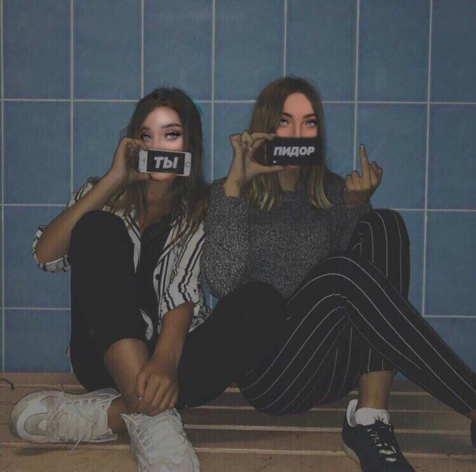 Avani Gregg in the bandana