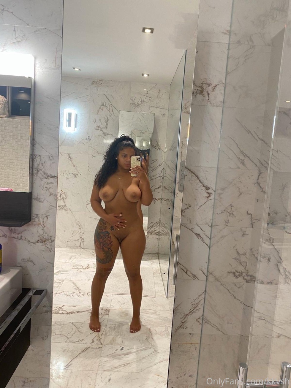 Model Alicia Guerra Dynastyseries Tits