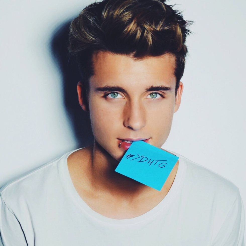 Chris Collins Blogger