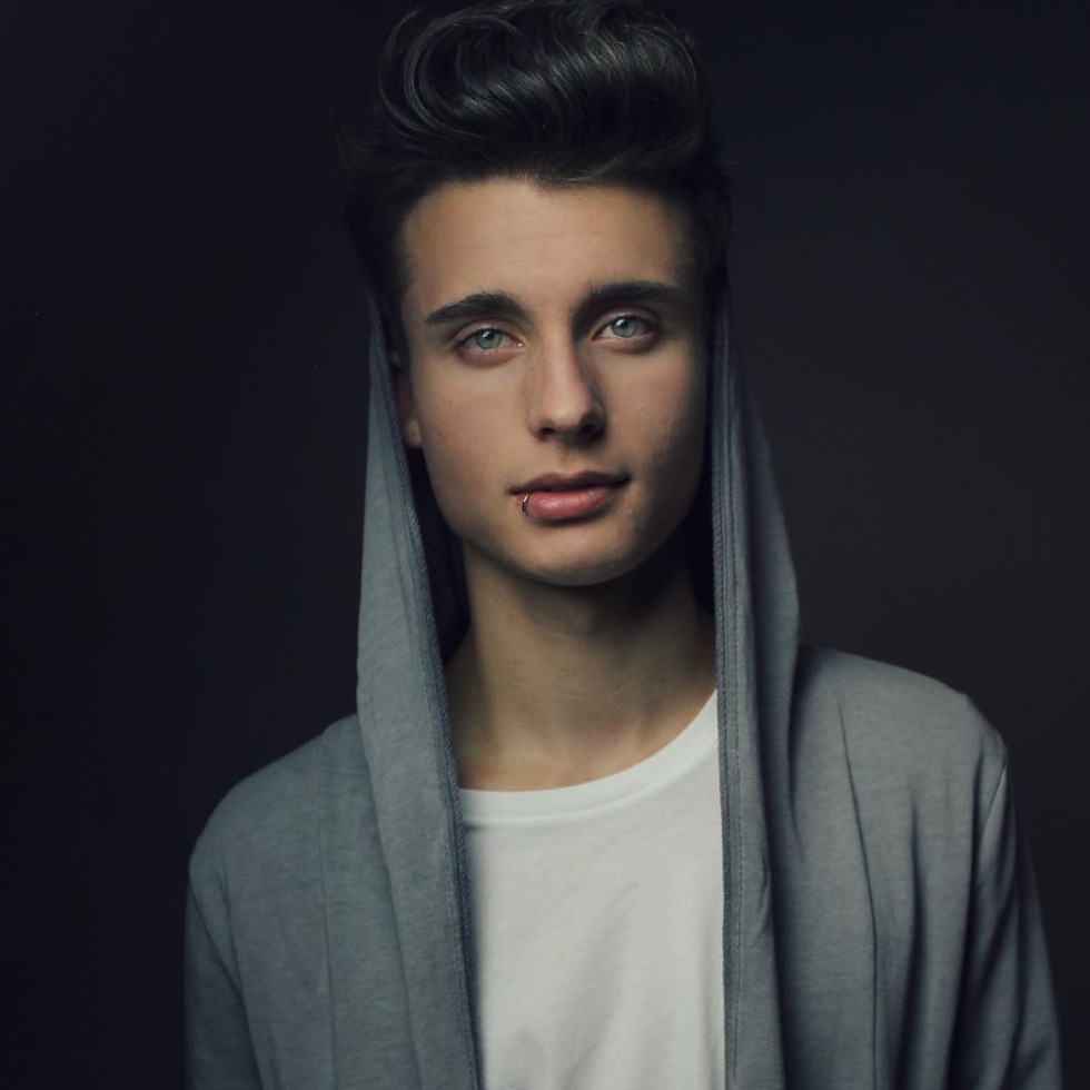 Chris Collins Weeklychris