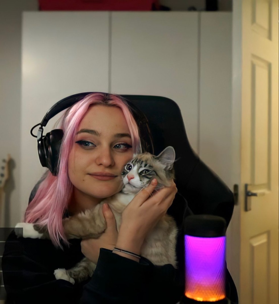 Dream Core style characters