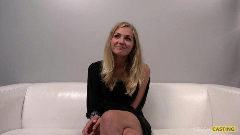 Blonde casting fuck