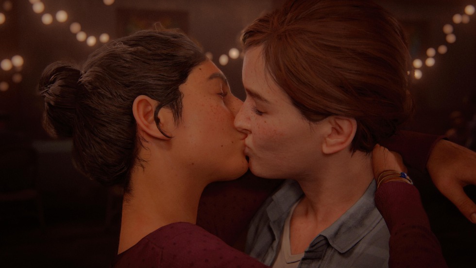 The Last of US 2 Ellie and Dina Kiss