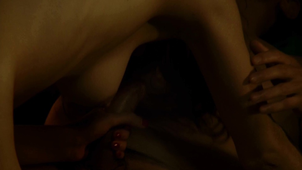 Clara Christine spread her legs