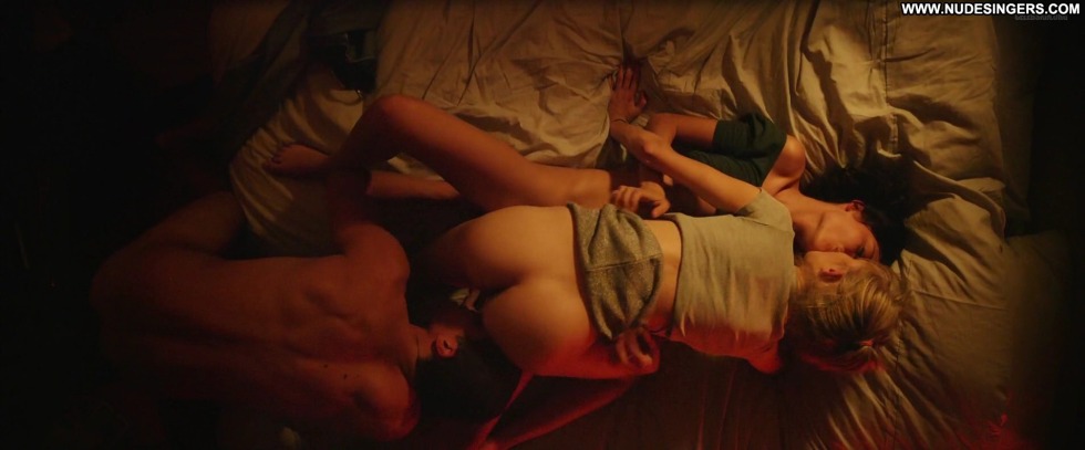 Aomomi Muyok in the film Love 2015