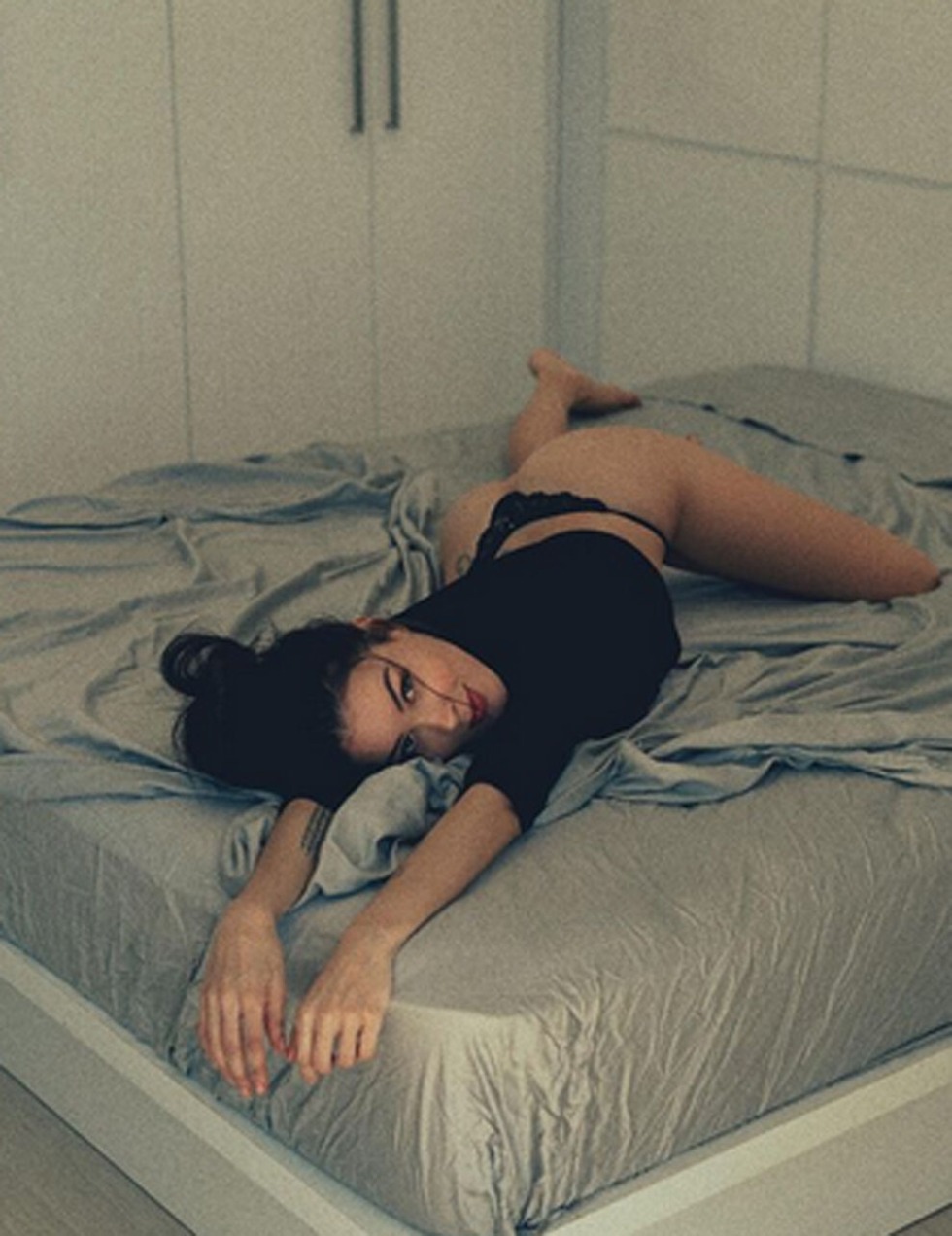 Naked Camila from MMM by battles photo