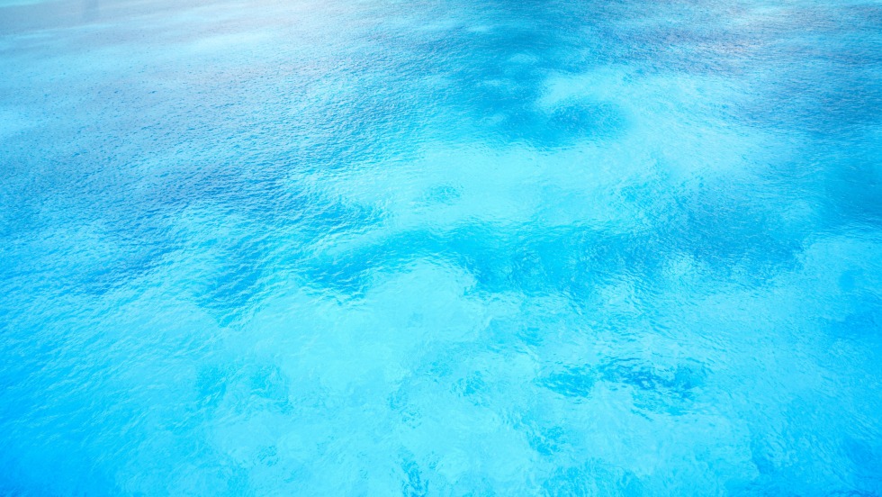 Gloria McFin with blue hair