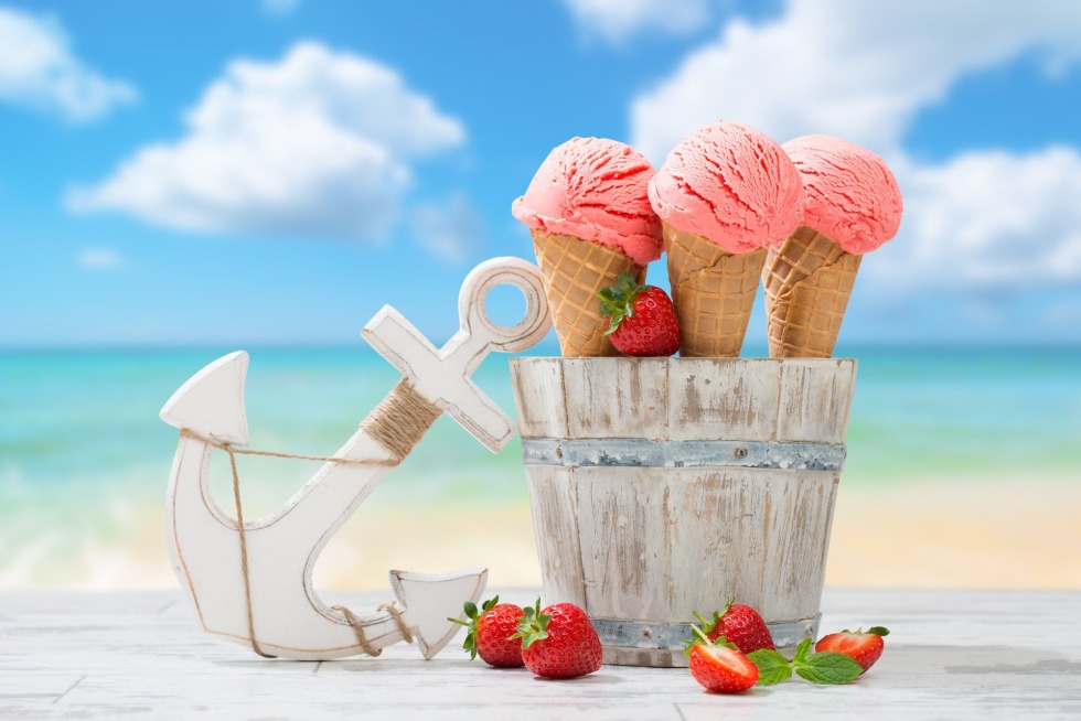 Ice cream on the beach