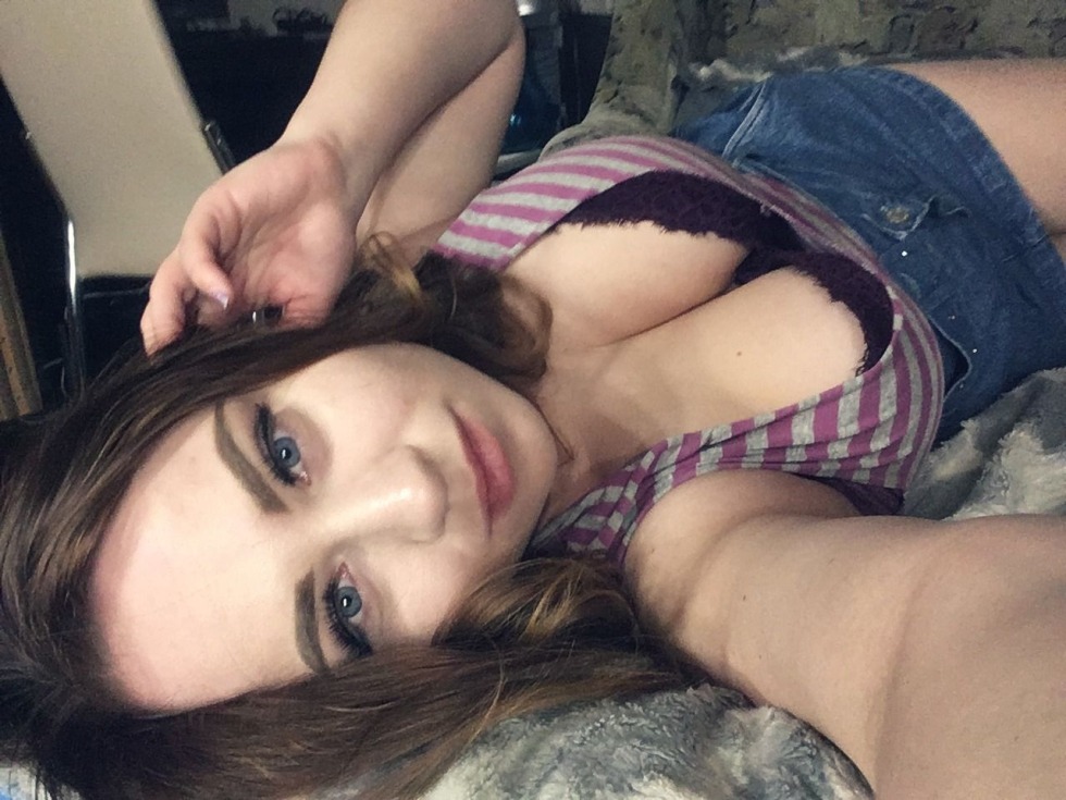 Alina Alvinskaya naked