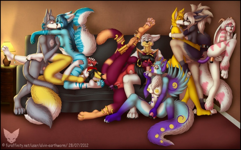 Bisexuals Yiff Strapon