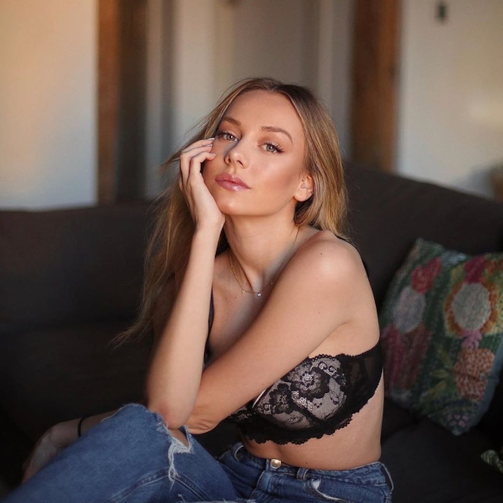 Карла Росон элита горячие