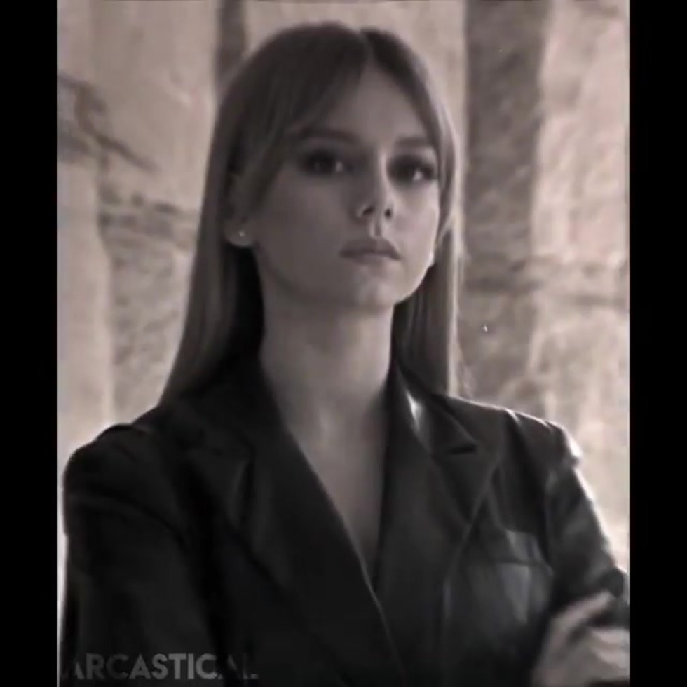 Эстер Экспозито 2 сезон элита