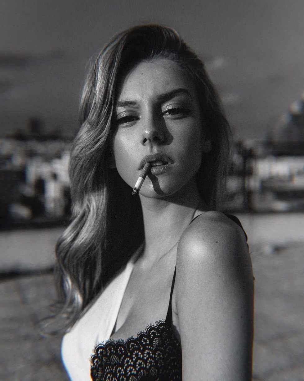 Карла элита