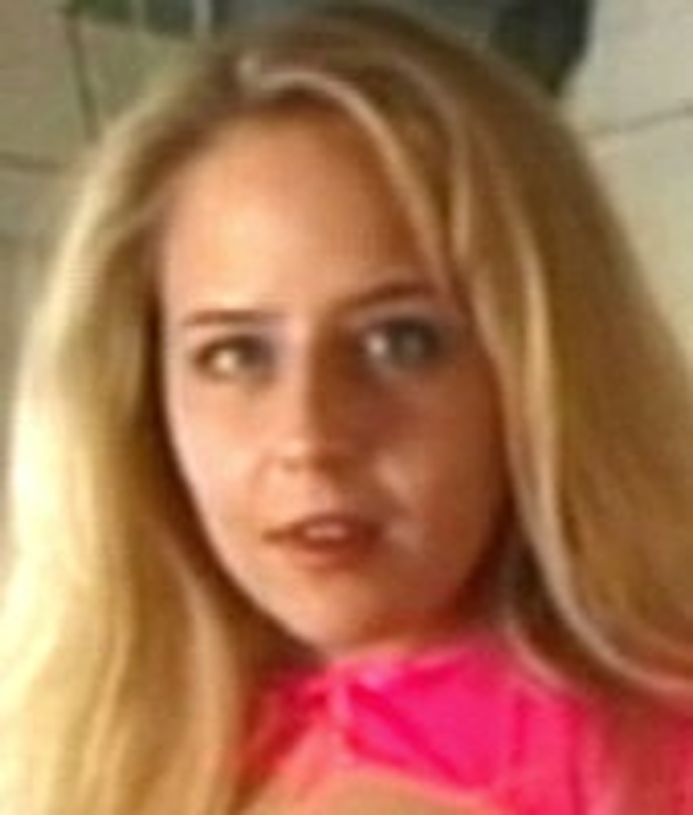 Davina C Susie Sadrina Little Lily P Solo Masturbation