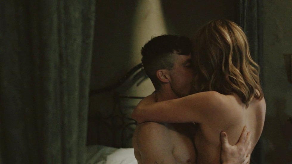 Annabell Wallis bed scenes