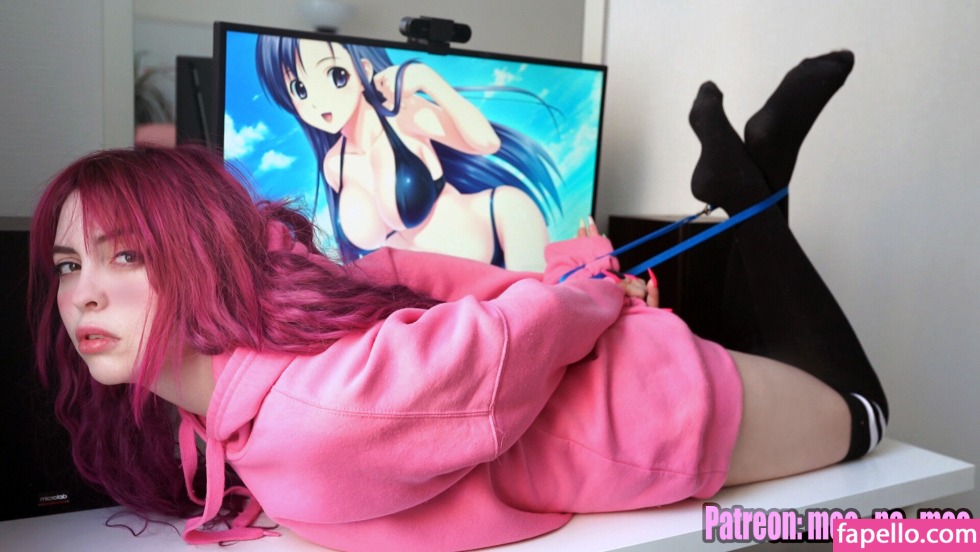 Naked Felicia Hardy Cosplay