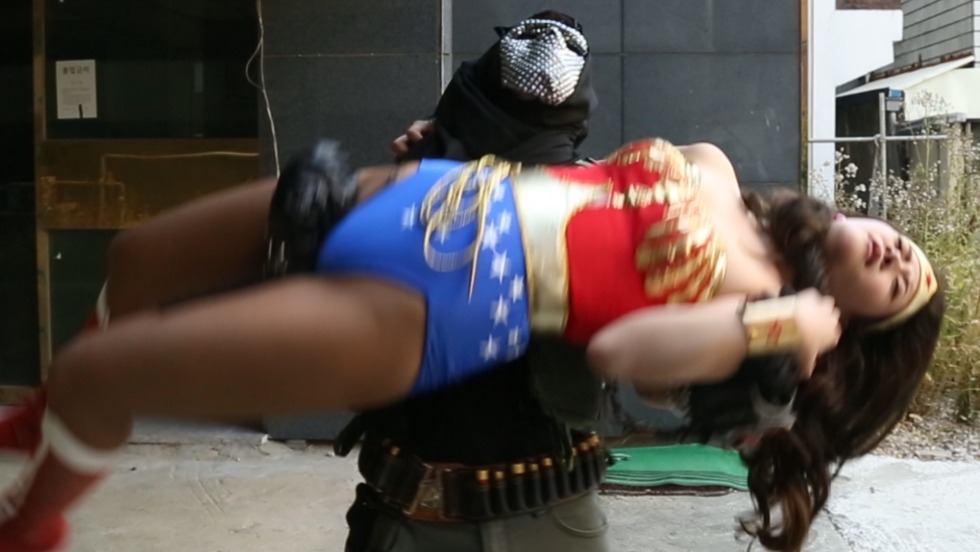 Chlooro miracle woman